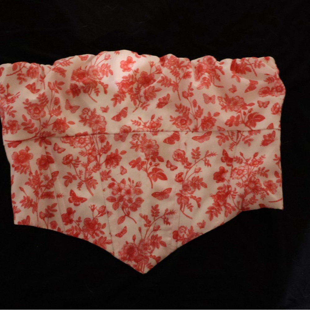 Princess Polly Floral Strapless Crop Top